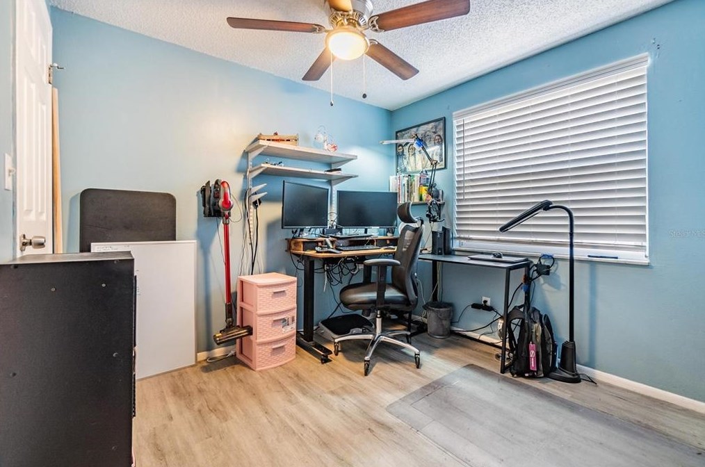 7007 Fairfax Dr, Port Richey FL  34668-5605 exterior