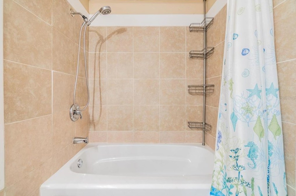 7007 Fairfax Dr, Port Richey FL  34668-5605 exterior