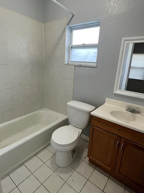 1200 6th St, Winter Haven FL  33881-2502 exterior