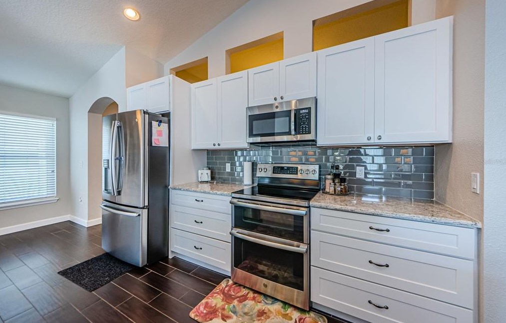 2650 Sierra Vista Way, Tarpon Springs FL  34691-7840 exterior