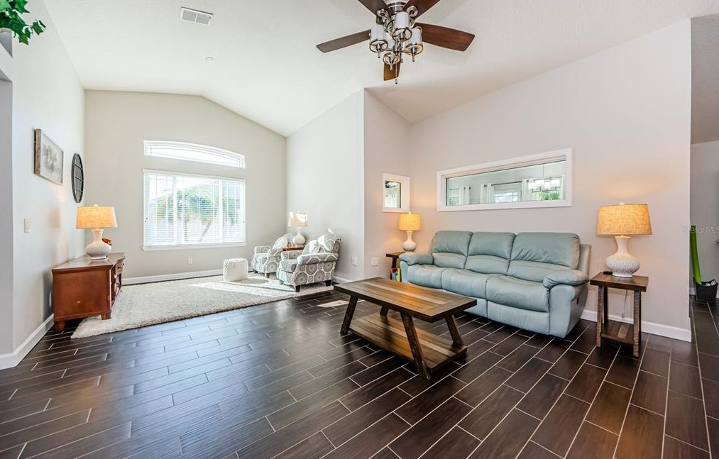 2650 Sierra Vista Way, Tarpon Springs FL  34691-7840 exterior