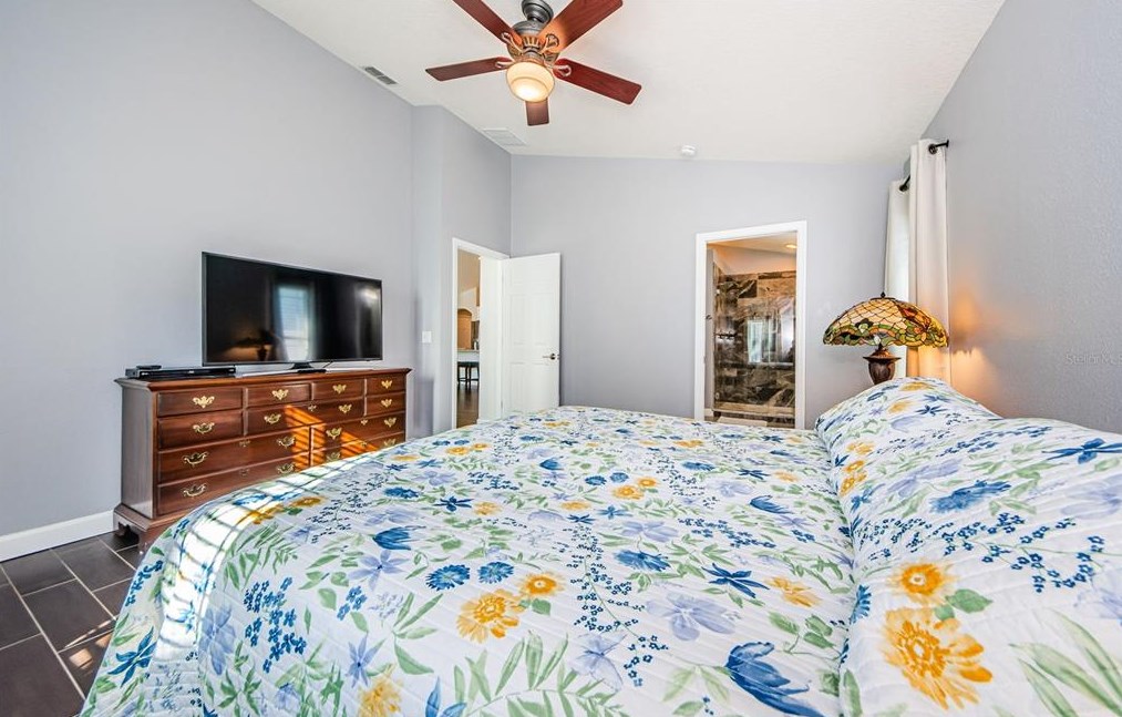 2650 Sierra Vista Way, Tarpon Springs FL  34691-7840 exterior