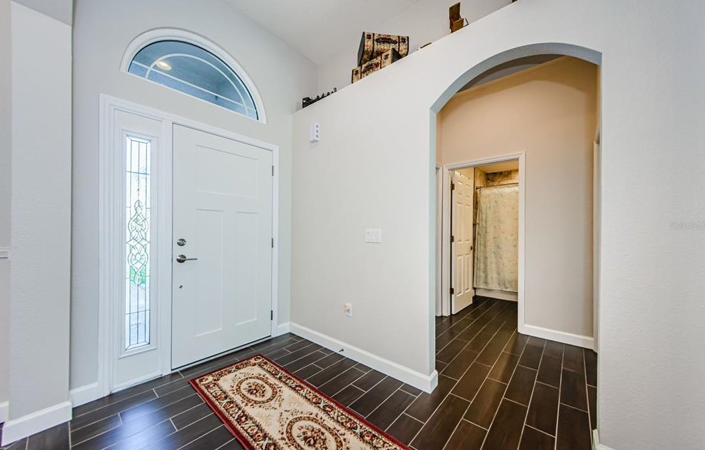 2650 Sierra Vista Way, Tarpon Springs FL  34691-7821 exterior