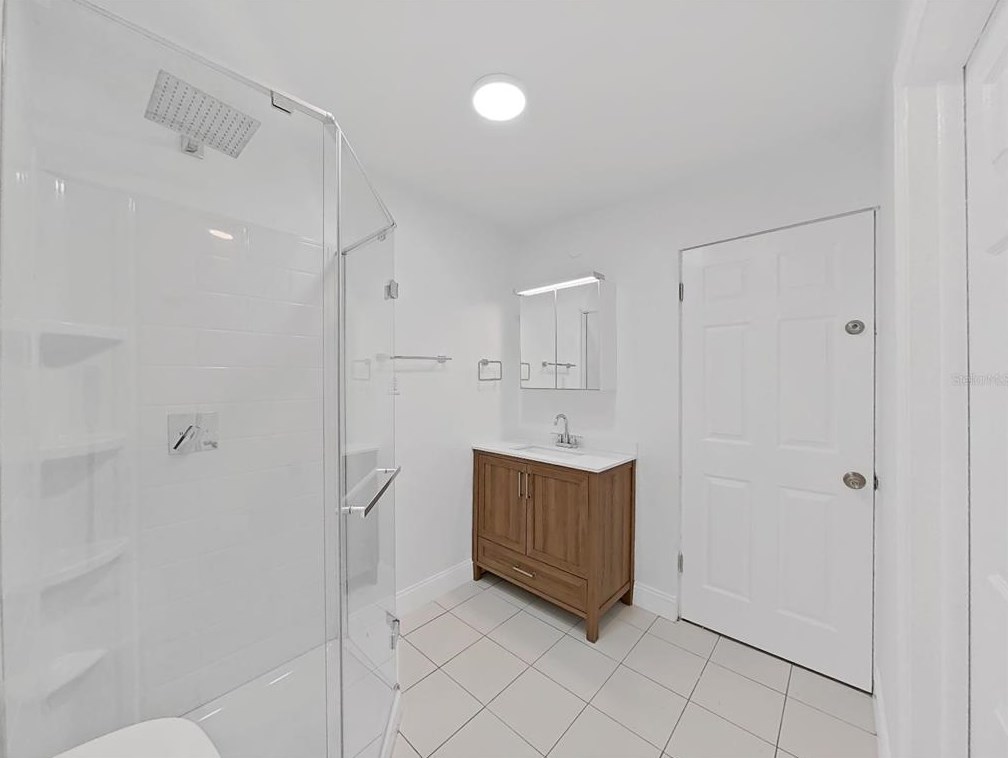 4050 31st Ave, Saint Petersburg FL  33713-2218 exterior