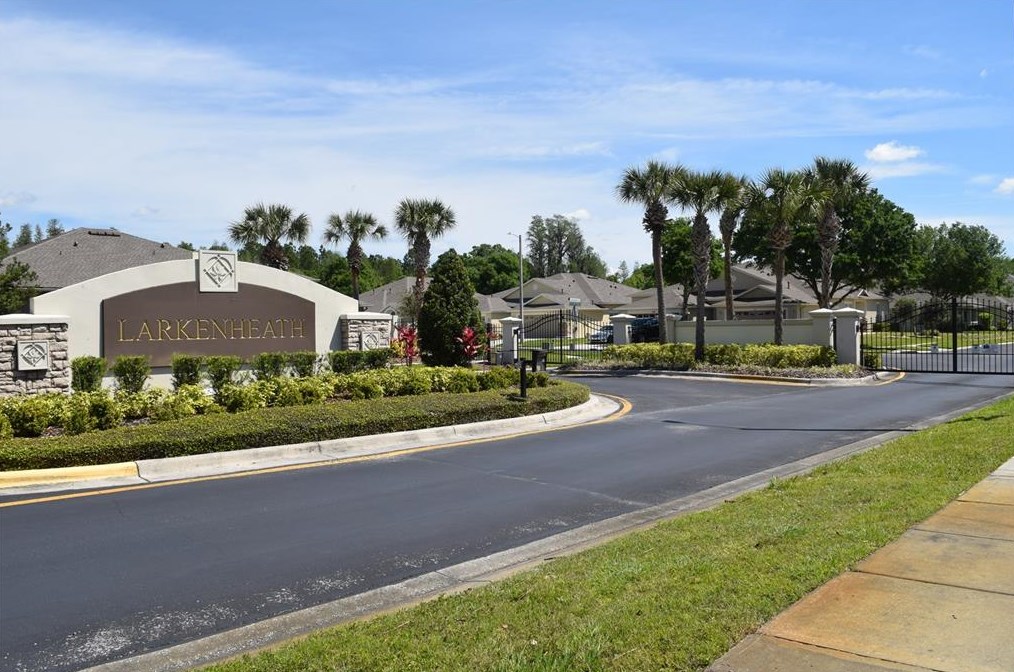 31836 Turkeyhill Dr, Zephyrhills FL  33543-7659 exterior