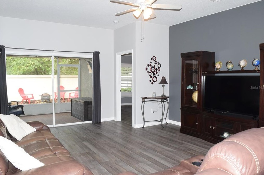 31836 Turkeyhill Dr, Zephyrhills FL  33543-7659 exterior