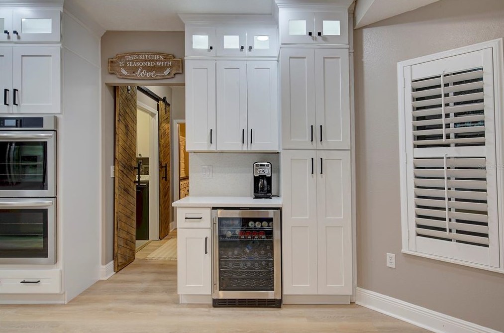 8033 Moonlight Ln, New Port Richey FL  34654-5433 exterior