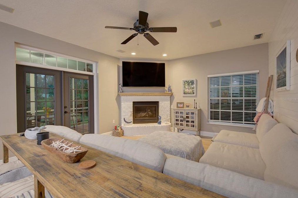 8033 Moonlight Ln, New Port Richey FL  34654-5433 exterior