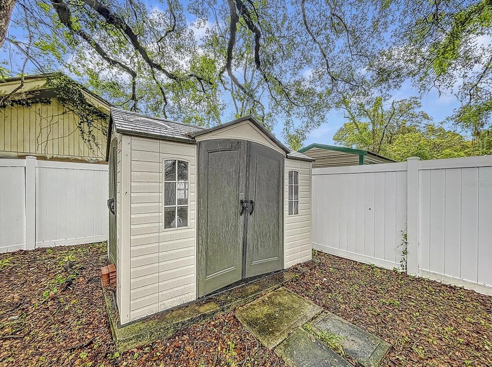 4209 Orient Rd, Tampa FL 33610-7224 exterior