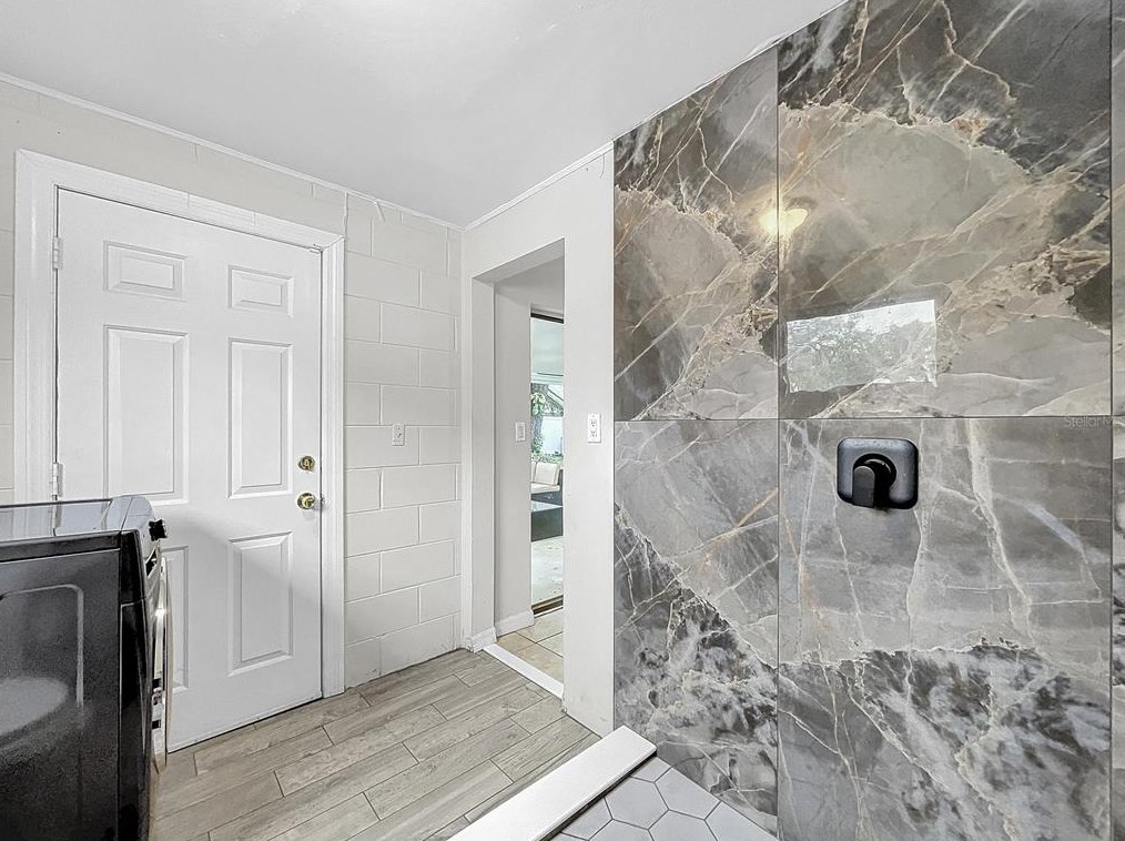 4209 Orient Rd, Tampa FL 33610-7224 exterior