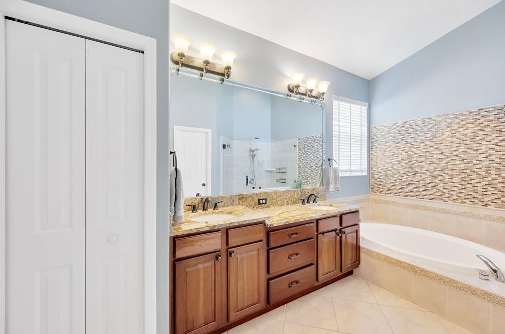 16432 Nikki Ln, Odessa FL  33556-6004 exterior