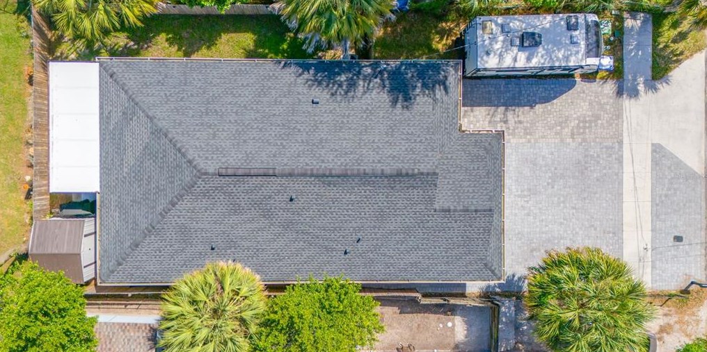 920 Castle Ct, Tampa FL  33612-8131 exterior