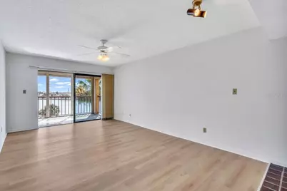 10301 Gulf Boulevard #402, Treasure Island, FL 33706 - Photo 7