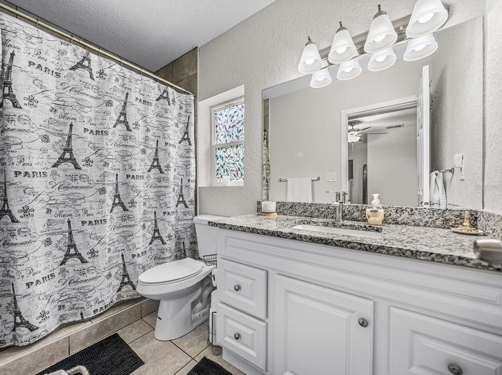 1627 Holly Rd, Lakeland FL  33801-2210 exterior