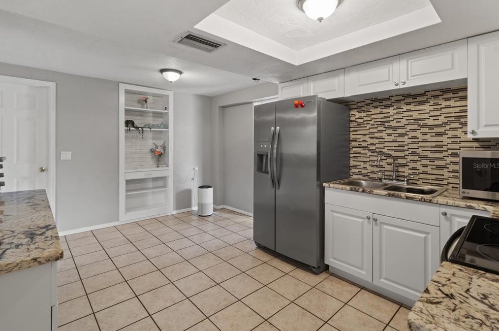 7725 Rottingham Rd, Port Richey FL  34668-2649 exterior