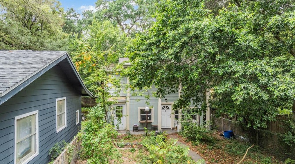 807 Genesee St, Tampa FL 33603-4107 exterior