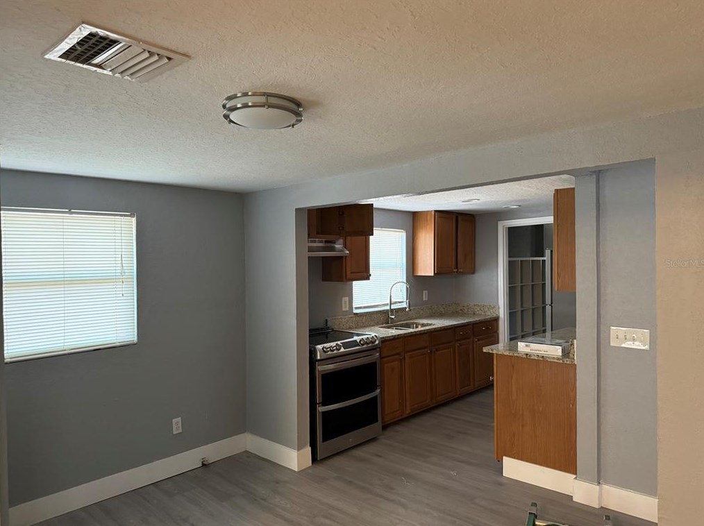 9419 12th St, Tampa FL  33612-8526 exterior