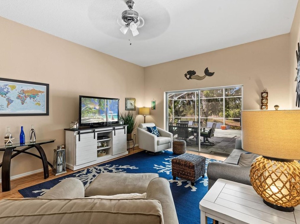 1464 Watermill Cir, Tarpon Springs FL  34689-7030 exterior