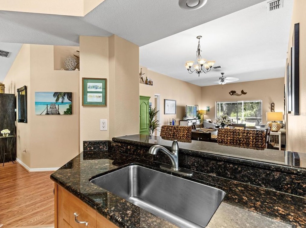 1464 Watermill Cir, Tarpon Springs FL  34689-7030 exterior