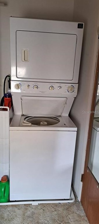 603 Golf Crst Ln, Davenport FL  33837-8179 exterior