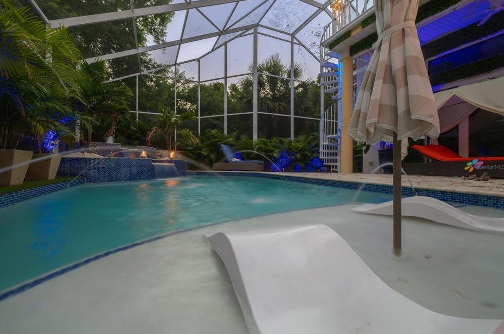 4690 Laurel Oak Ln, Saint Petersburg FL  exterior
