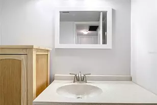 650 Pinellas Point Dr S, Saint Petersburg, FL 33705 - Photo 21