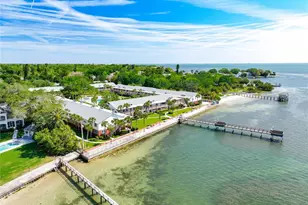 650 Pinellas Point Dr S, Saint Petersburg, FL 33705 - Photo 39