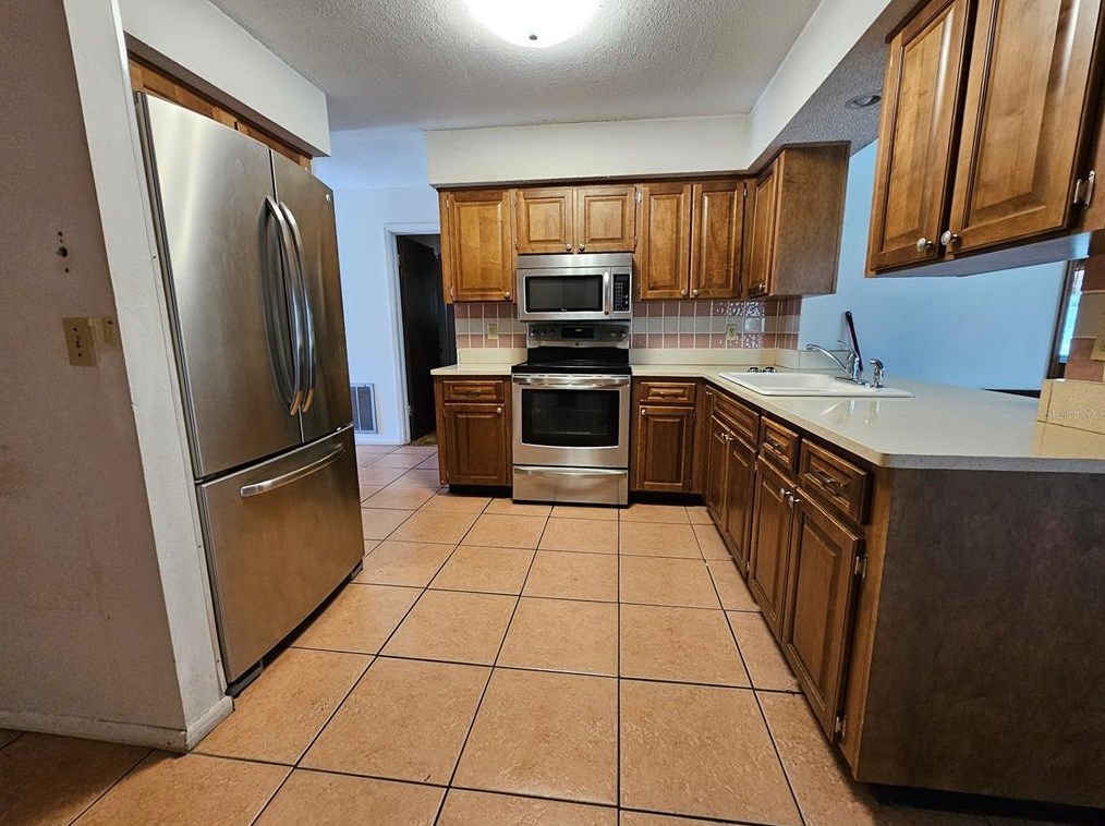 1324 Newhope Rd, Brooksville FL  34606-4126 exterior