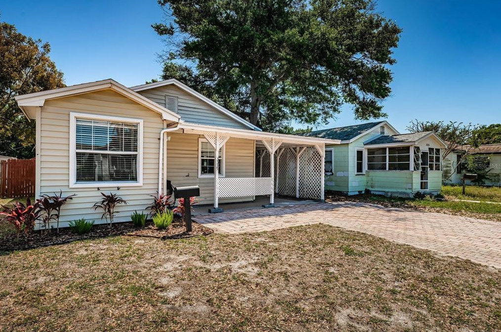 3335 Tarlton St, Saint Petersburg FL  33713-2849 exterior