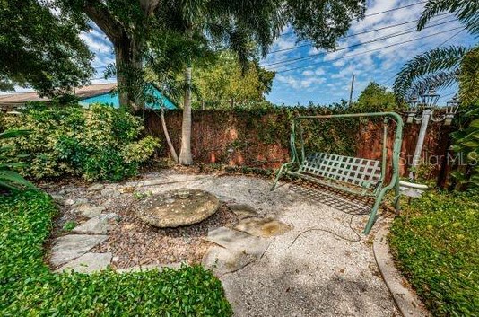 5317 18th Ave, Saint Petersburg FL  33710-5107 exterior