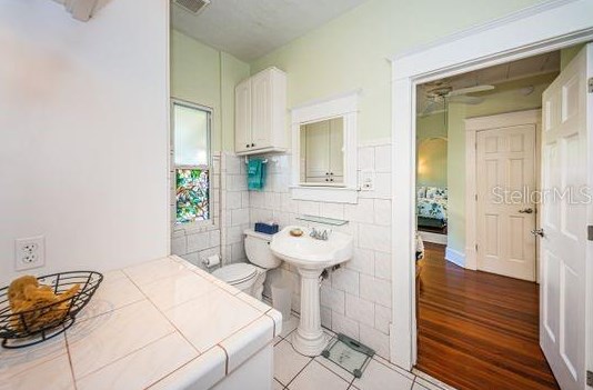 5317 18th Ave, Saint Petersburg FL  33710-5107 exterior