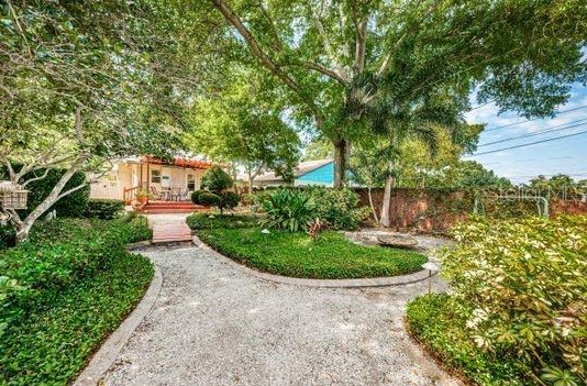 5317 18th Ave, Saint Petersburg FL  33710-5107 exterior