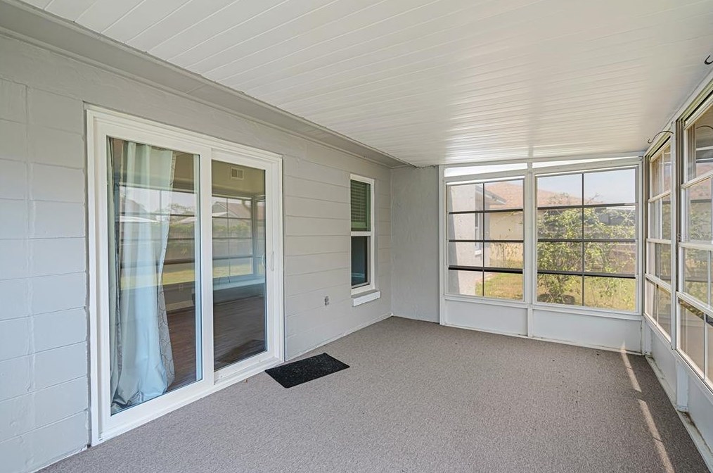 5410 Struthers Rd, Winter Haven FL  33884-2617 exterior