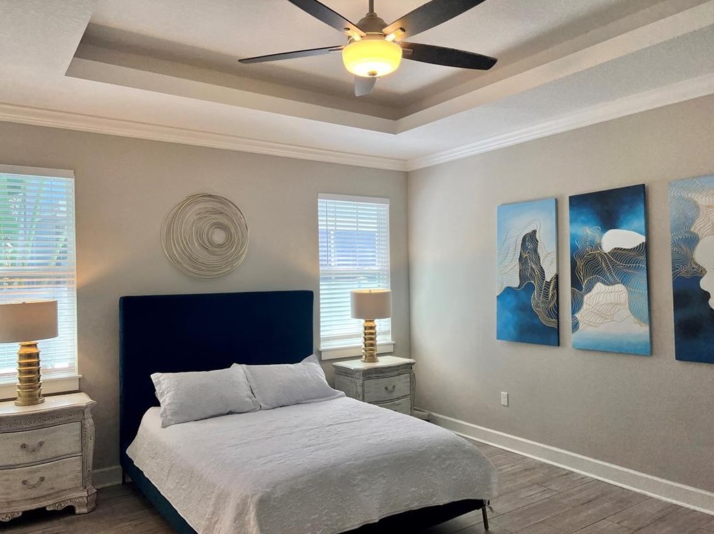 5243 Burlington Ave, Saint Petersburg FL  33713-8433 exterior