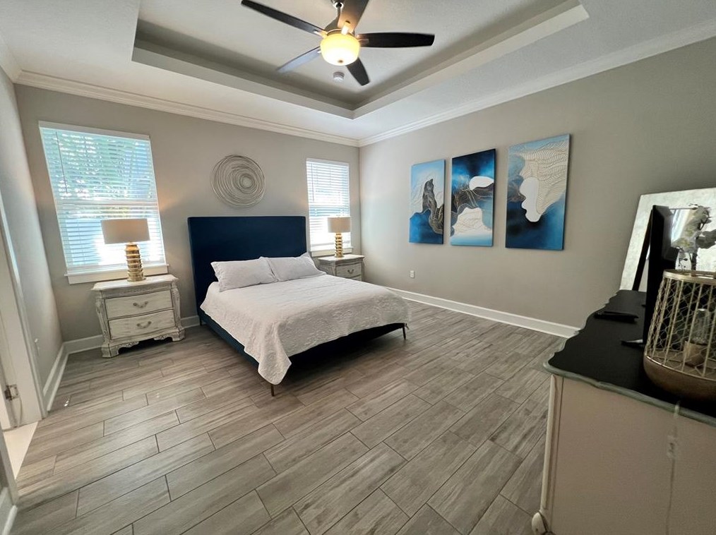 5243 Burlington Ave, Saint Petersburg FL  33713-8433 exterior