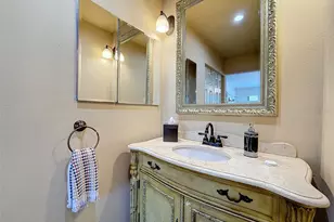 1801 Mariner Dr, Tarpon Springs, FL 34689 - Photo 41