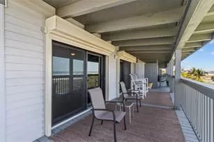 200 120th Ave W, Treasure Island, FL 33706 - Photo 33