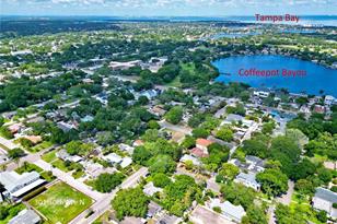 301 30th Ave N, Saint Petersburg, FL 33704 - Photo 1