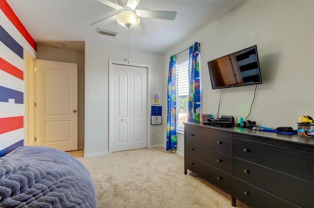 8426 Deer Chase Dr, Riverview FL  33578-8608 exterior