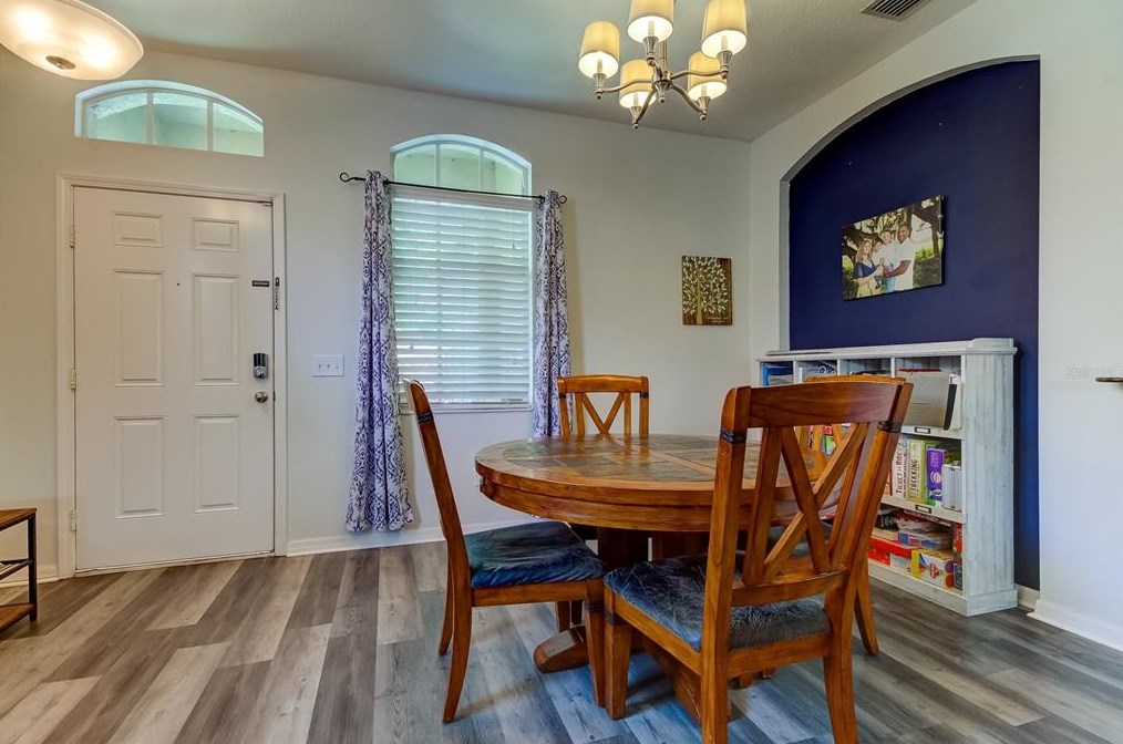 8426 Deer Chase Dr, Riverview FL  33578-8608 exterior