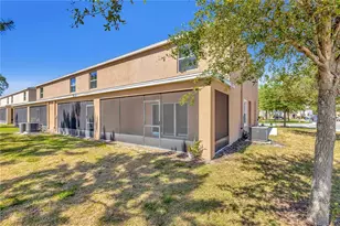 12904 Shady Fern Ln, Gibsonton, FL 33534 - Photo 5