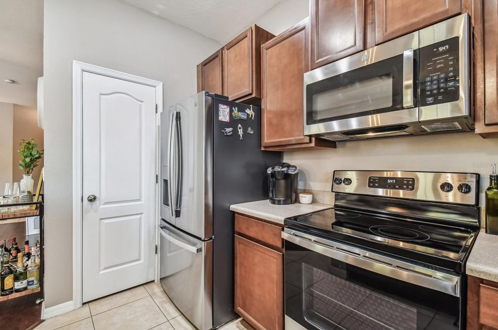 8845 Moonlit Meadows Loop, Riverview FL  33578-8836 exterior