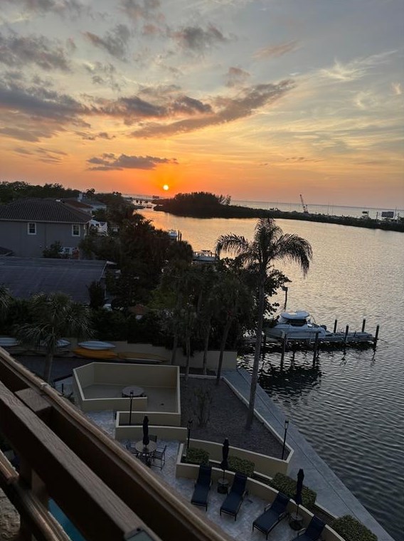 5701 Mariner St, Tampa FL  33609-3442 exterior