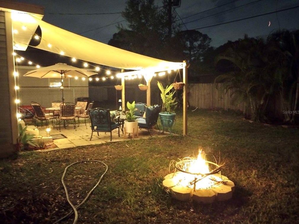 1757 New Hampshire Ave, Saint Petersburg FL  33703-3348 exterior