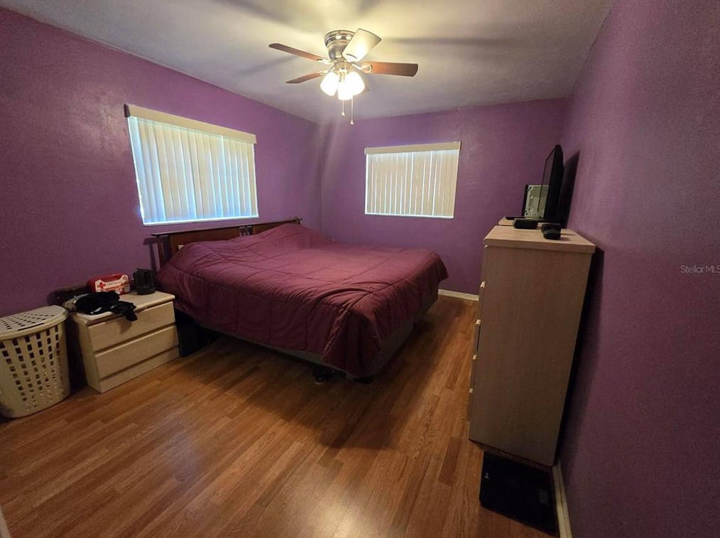 3342 39th St, Saint Petersburg FL  33713-2318 exterior