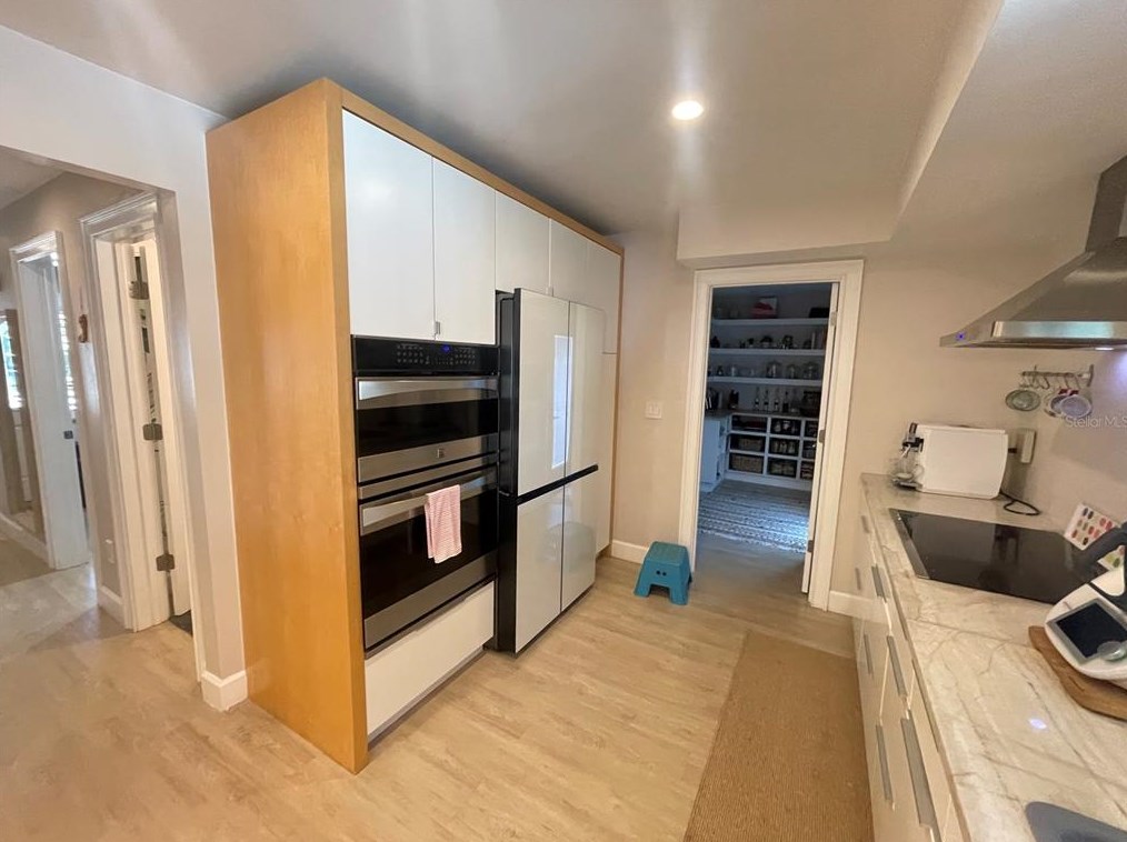 1534 Wexford Dr, Palm Harbor FL  34683-6229 exterior