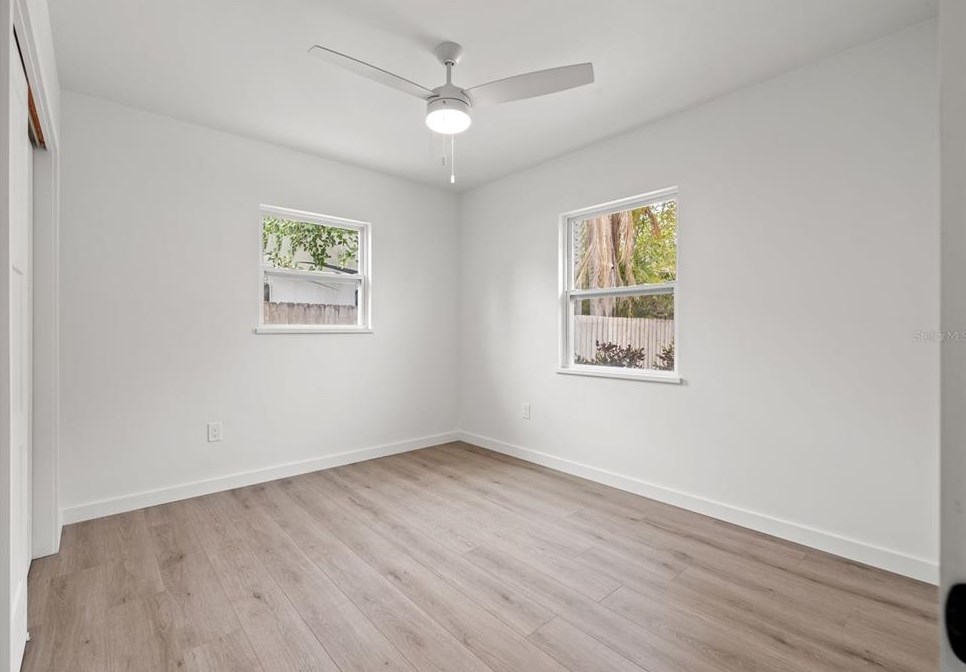 4811 Del Rio Way, Saint Petersburg FL  33711-3628 exterior