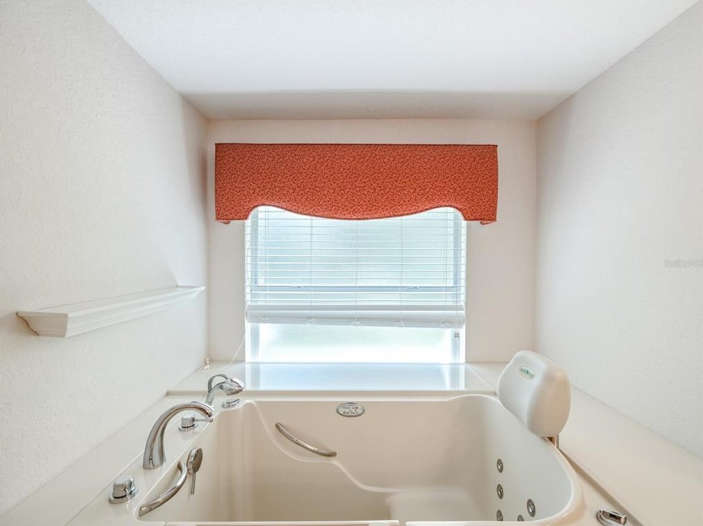 6614 Grn Acres Blvd, New Port Richey FL  34655-6031 exterior