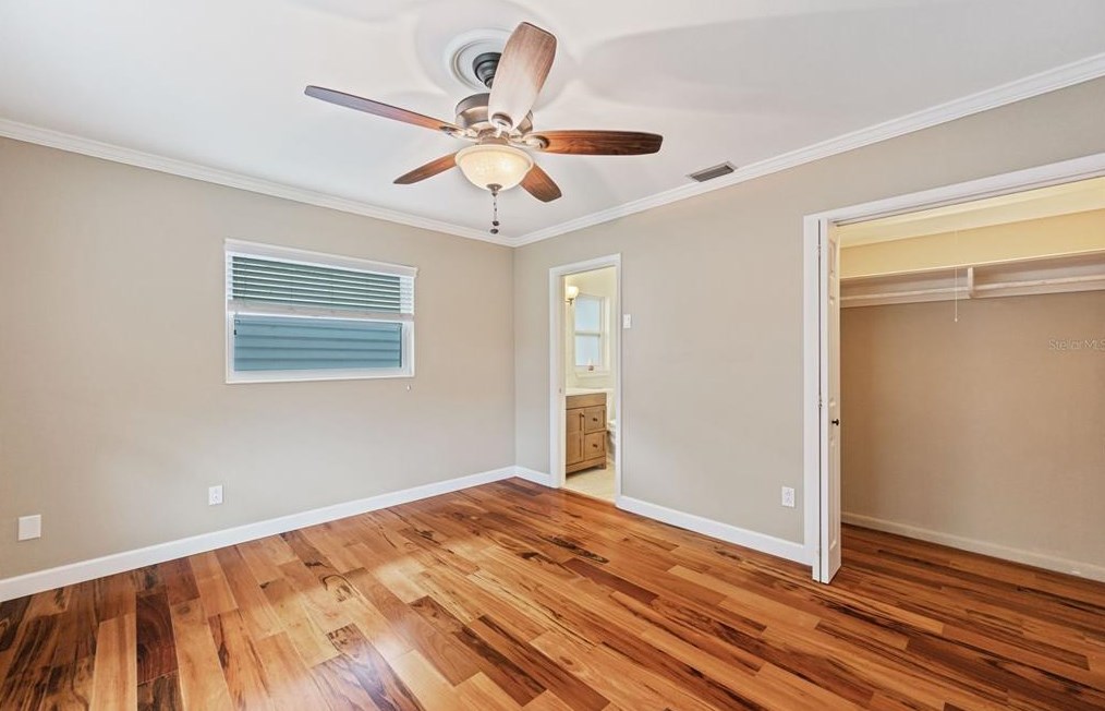 2604 Frst Pkwy, Largo FL  33771-1452 exterior