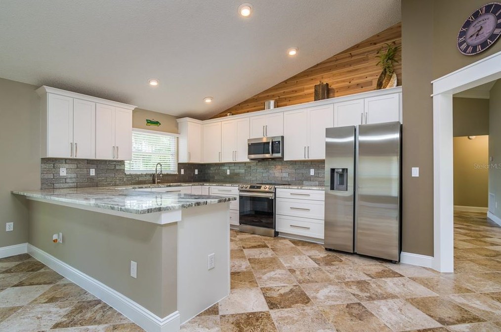2139 Foggy Ridge Pkwy, Land O Lakes FL  34639-5410 exterior